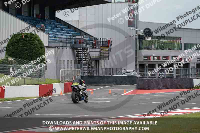 donington no limits trackday;donington park photographs;donington trackday photographs;no limits trackdays;peter wileman photography;trackday digital images;trackday photos